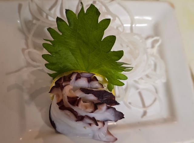 Octopus Sashimi 3pcs.