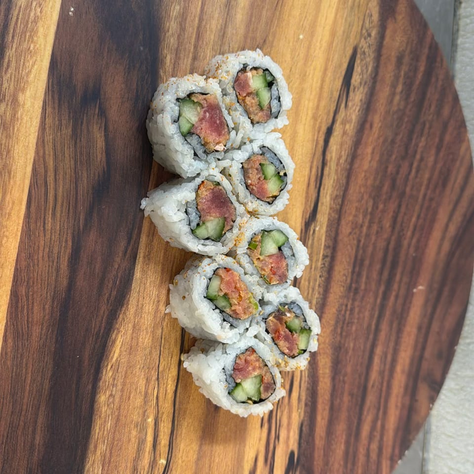 Delicious Spicy Tuna Roll