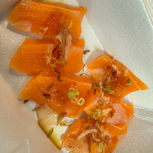 Salmon Bonito 6 pcs (niko).