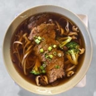 Udon Soup w. Grilled Beef
