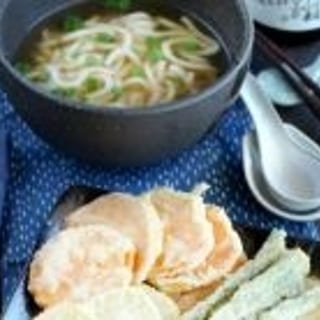 DV4. Udon Soup w. Vegetable Tempura