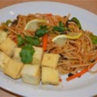 DV3. Hibachi Tofu Udon