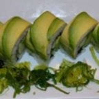 Vegetable Roll Top w. Avocado
