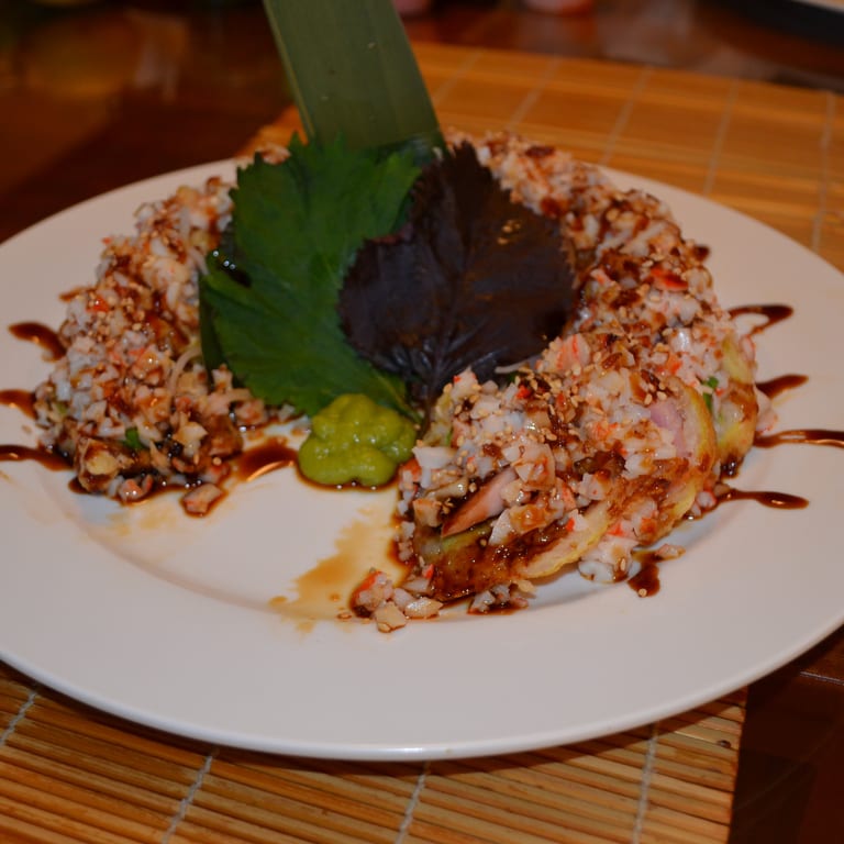 Delicious Tuna Roll Experience